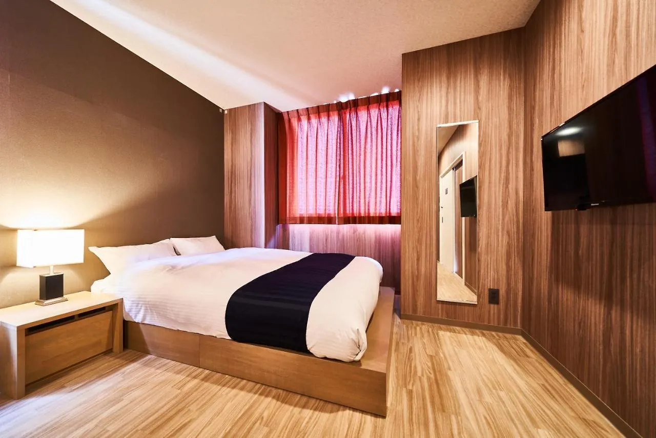&And Hostel Shinsaibashi East Osaka 0*,
