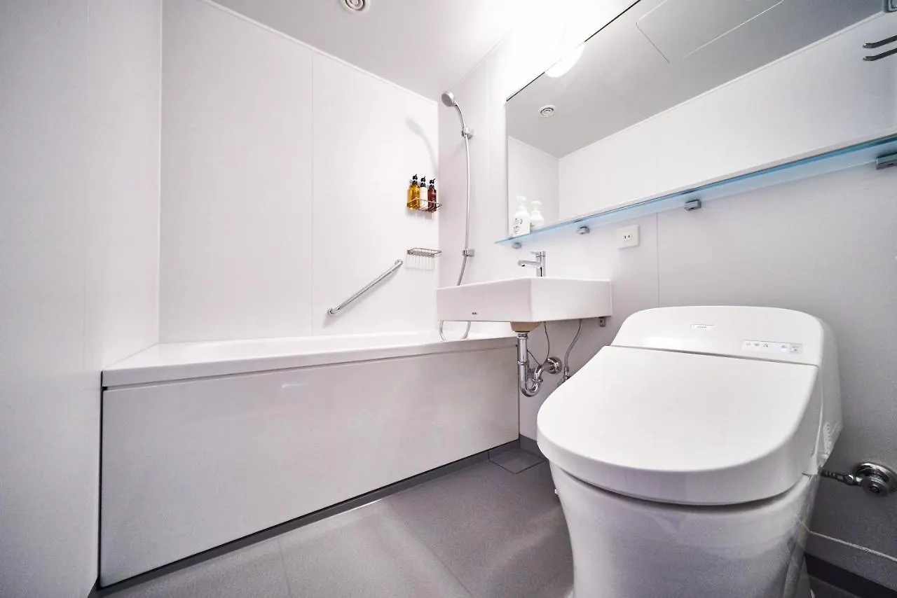 &And Hostel Shinsaibashi East Osaka Giappone
