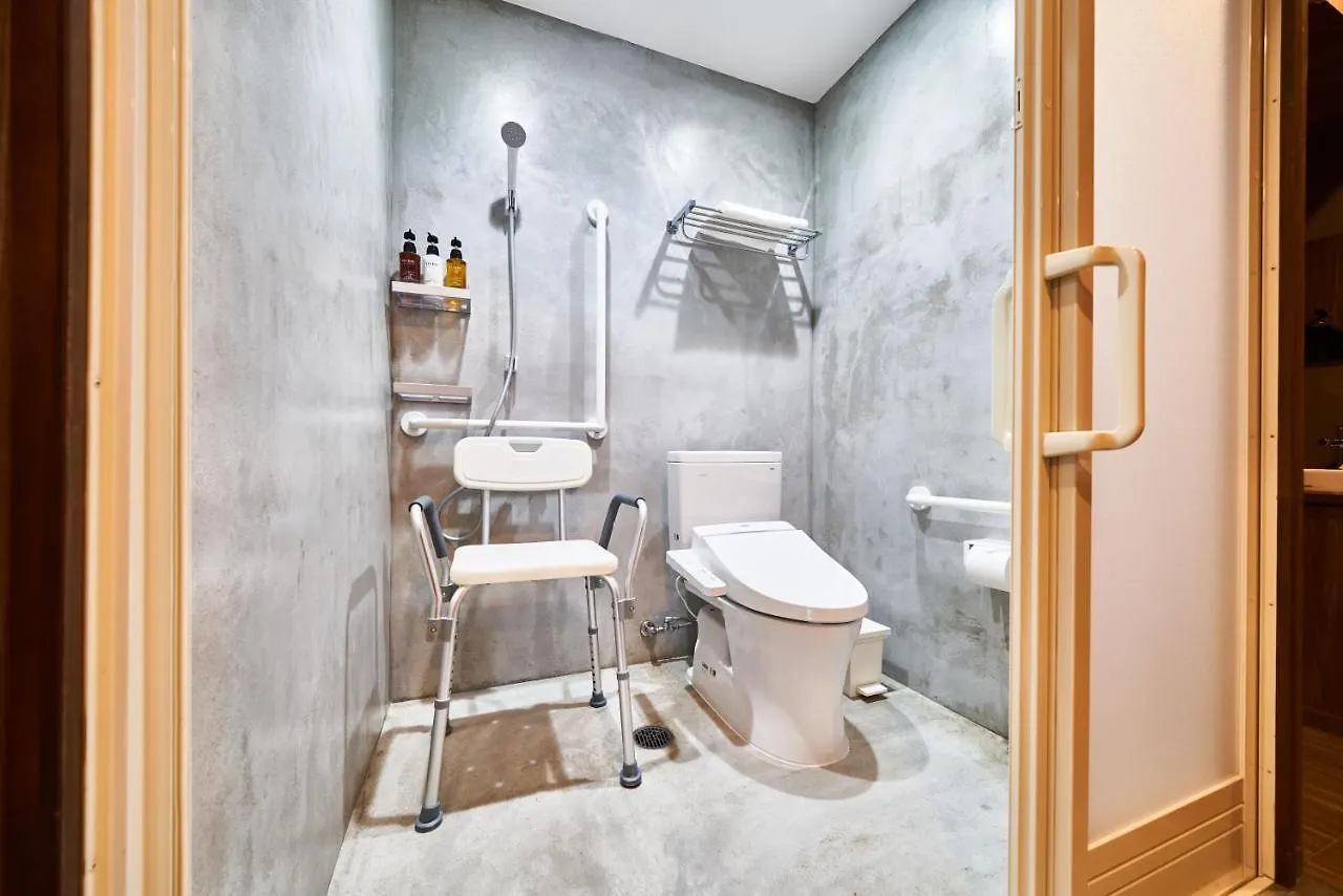 &And Hostel Shinsaibashi East Osaka